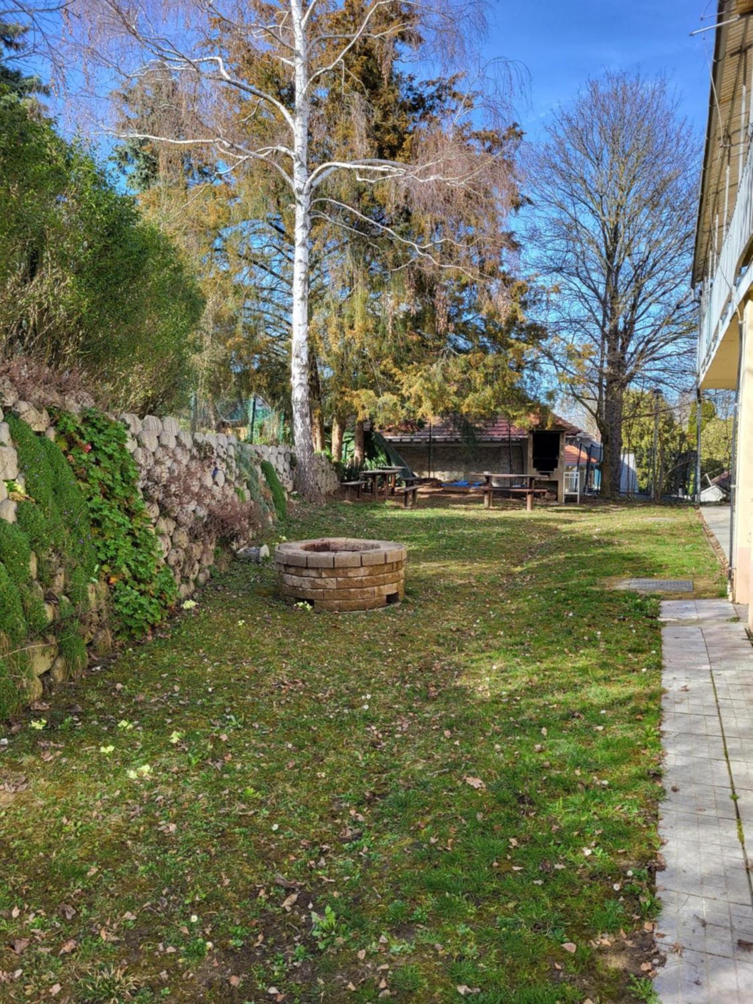 Kismano Apartman Orfű Kültér fotó